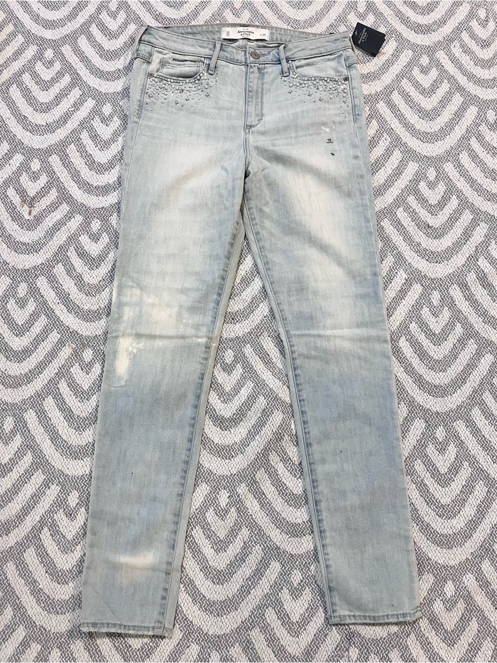 ABERCROMBIE & FITCH High Rise Super Skinny Beaded Light Wash Jeans 10 NWT